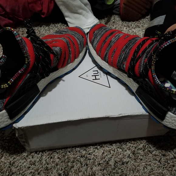 Shoes - Picture 2 of 5